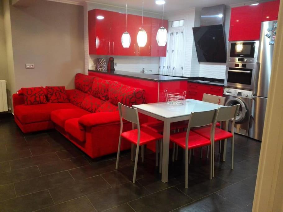 Piso Muy Bonito En Zona Tranquila Appartement Bermeo Buitenkant foto