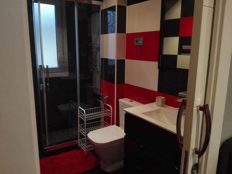 Piso Muy Bonito En Zona Tranquila Appartement Bermeo Buitenkant foto