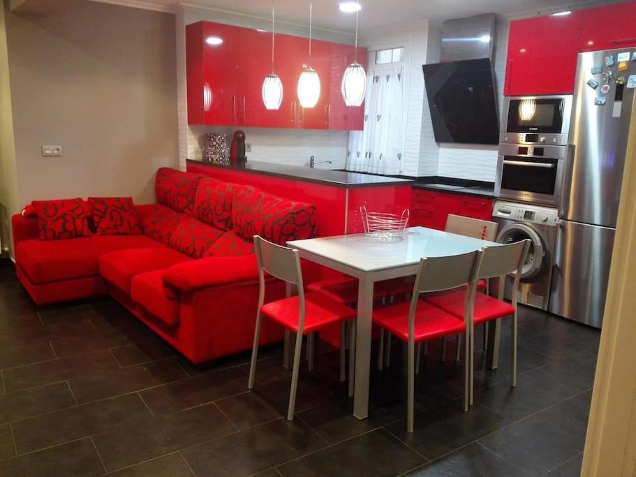 Piso Muy Bonito En Zona Tranquila Appartement Bermeo Buitenkant foto
