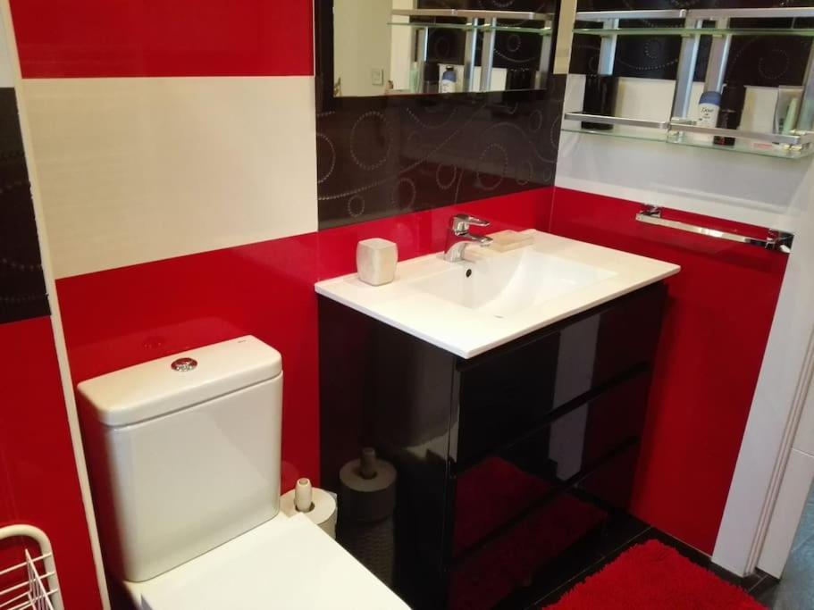 Piso Muy Bonito En Zona Tranquila Appartement Bermeo Buitenkant foto