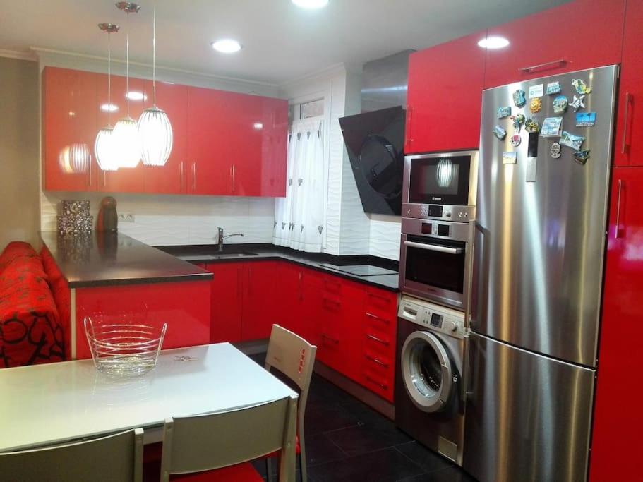 Piso Muy Bonito En Zona Tranquila Appartement Bermeo Buitenkant foto